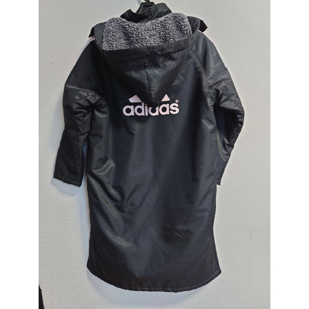 adidas(アディダス)の140 adidasベンチコート キッズ/ベビー/マタニティのキッズ服女の子用(90cm~)(ジャケット/上着)の商品写真