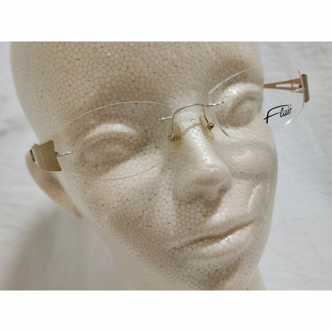 正規未 フレア ラグジュアリーアイウェア シャイニーメタル 眼鏡◯サングラス レディースのファッション小物(サングラス/メガネ)の商品写真