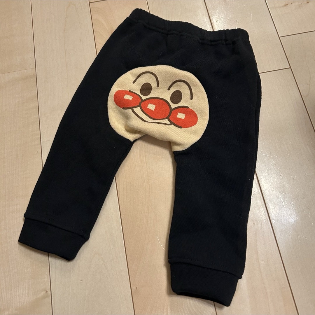 アンパンマン(アンパンマン)の⭐︎新品　アンパンマン　裏起毛パンツ　ブラック　80 キッズ/ベビー/マタニティのベビー服(~85cm)(パンツ)の商品写真