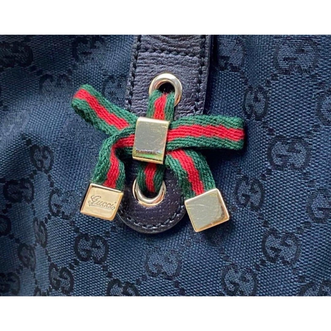 Gucci(グッチ)の美品✨グッチ トートバッグ シェリーライン リボン GG 黒 キャンバス レディースのバッグ(トートバッグ)の商品写真