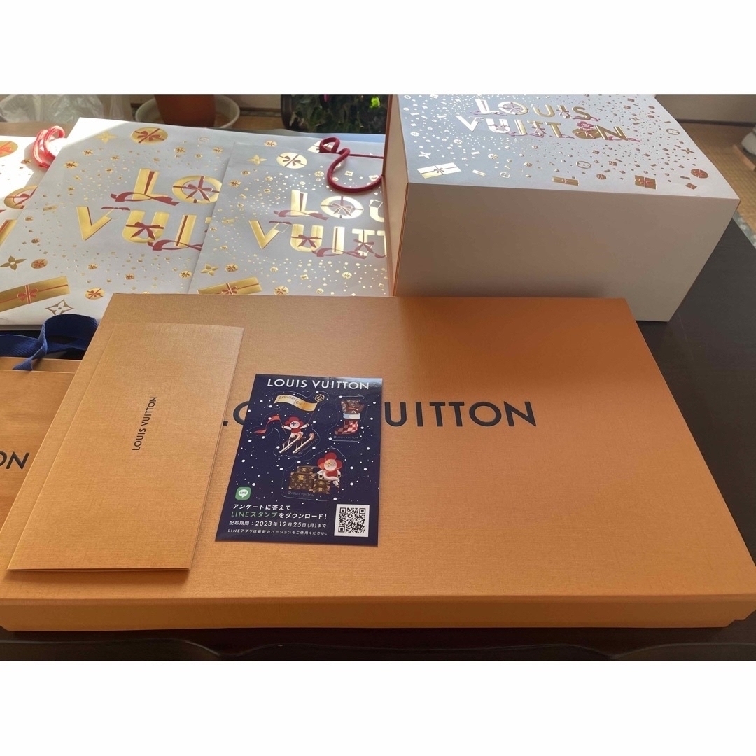 LOUIS VUITTON - Louis Vuitton ルイヴィトン 2023 ホリデー LOUIS VUITTON - Louis Vuitton ルイヴィトン 2023 ホリデー