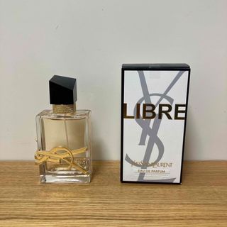 イヴサンローランボーテ(Yves Saint Laurent Beaute)の※今日まで値下げ【新品】リブレ香水 イヴ・サンローランオーデパルファム 50ml(香水(女性用))