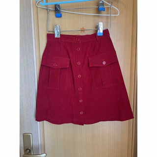 赤コーデュロイスカート(ひざ丈スカート)
