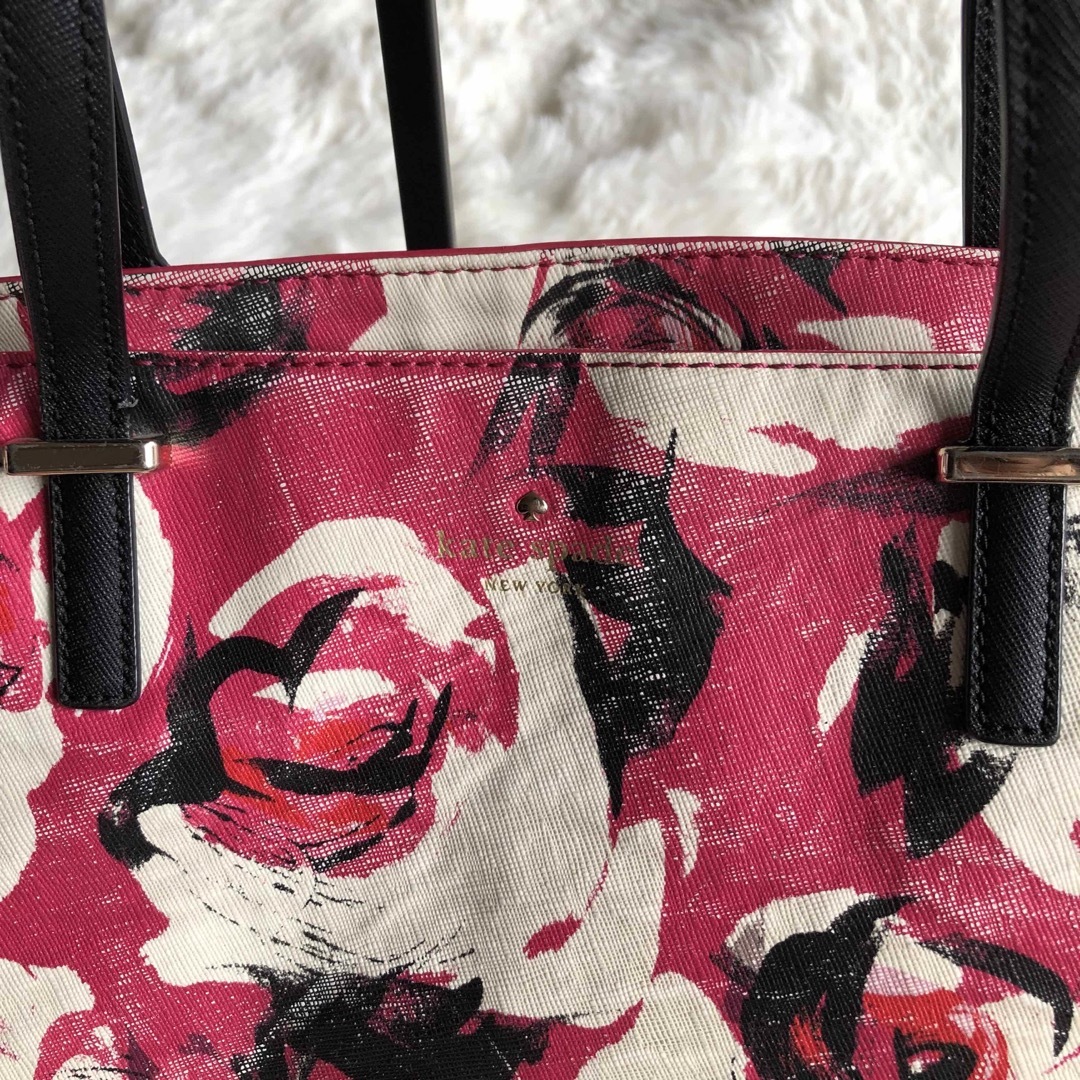 kate spade ケイトスペード フラワー トートバック kate spade ケイトスペード フラワー トートバック