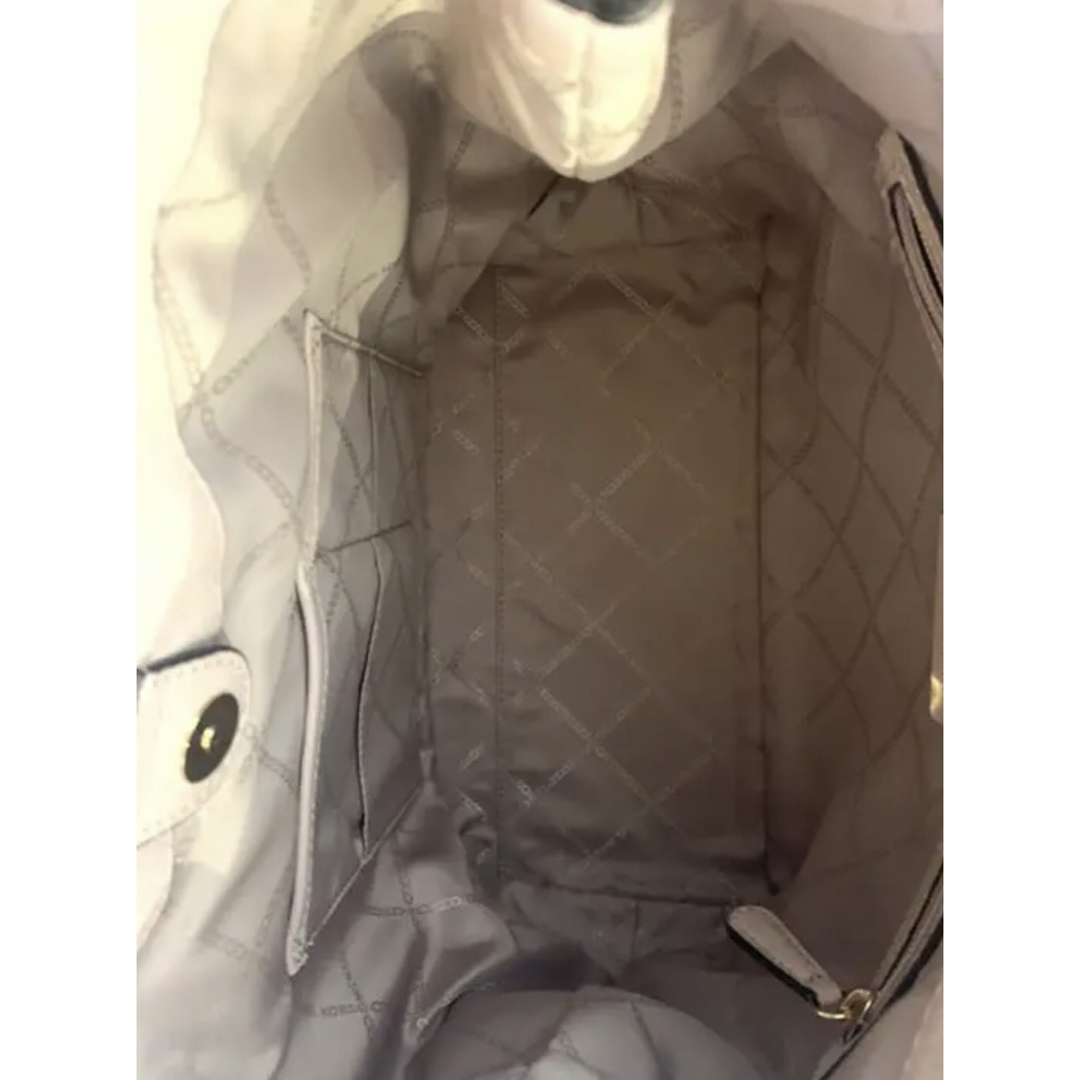 Michael Kors(マイケルコース)の格安　マイケルコース　トートバッグ レディースのバッグ(トートバッグ)の商品写真