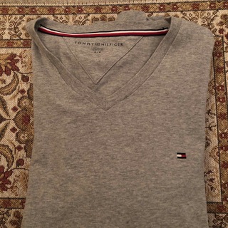 ロキエ(Lochie)のtommy grey long t(Tシャツ(長袖/七分))