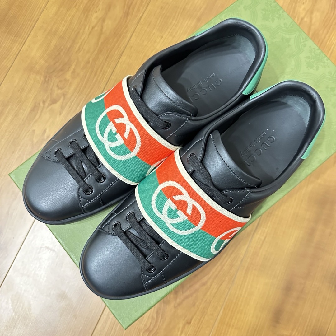 Gucci(グッチ)の新品 GUCCI スニーカー ロゴ ACE エース エンブロイダリー 26cm メンズの靴/シューズ(スニーカー)の商品写真