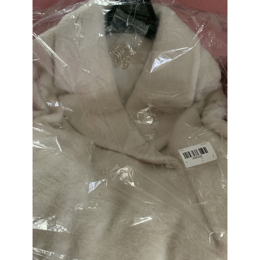 SNIDEL(スナイデル)のスナイデル　シャギーコクーンコート　アイボリー　0サイズ レディースのジャケット/アウター(その他)の商品写真