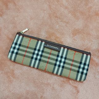 バーバリー(BURBERRY)のBURBERRYペンケース  未使用(ペンケース/筆箱)