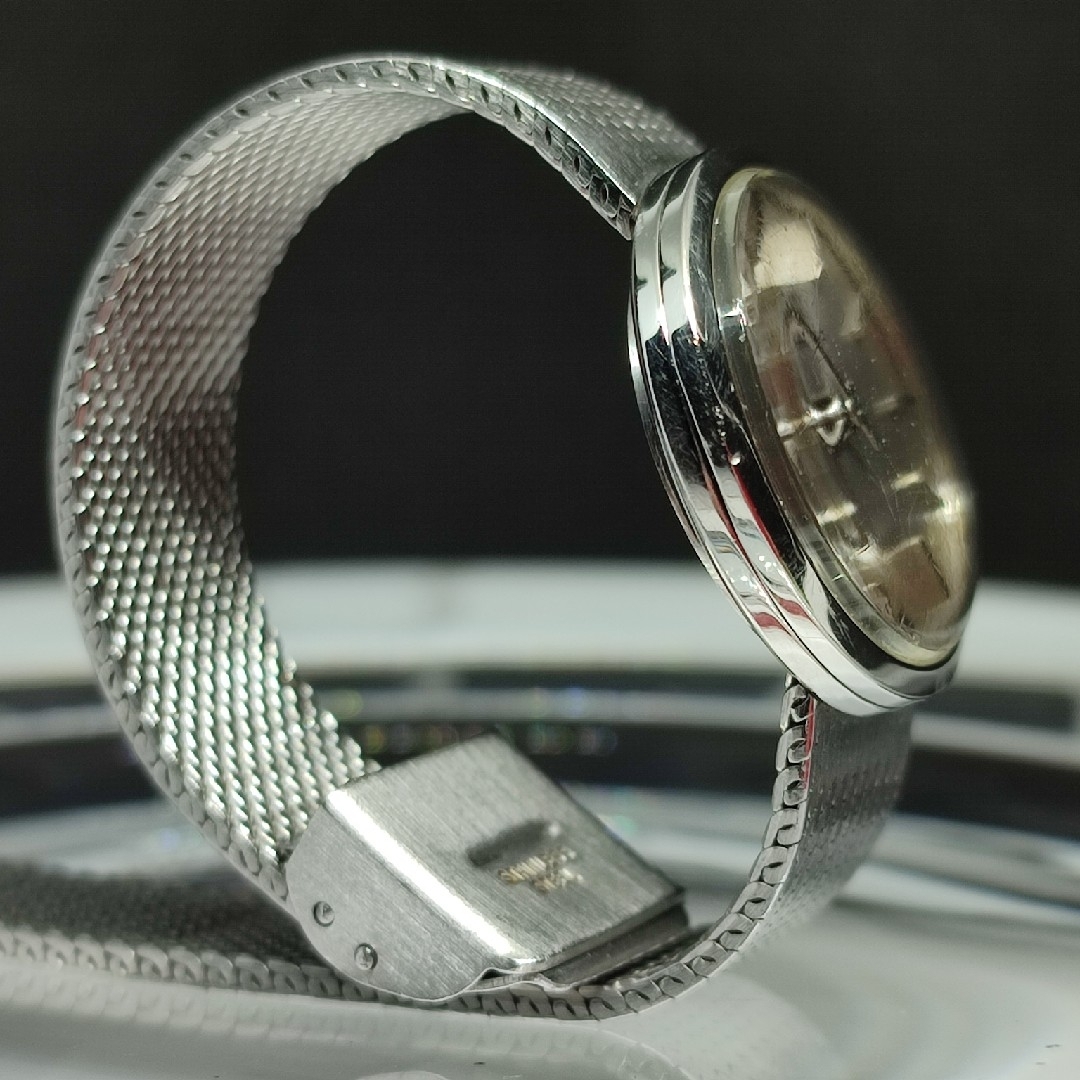 ETERNA エテルナ 手巻き スイス製 ビンテージ レディースのファッション小物(腕時計)の商品写真