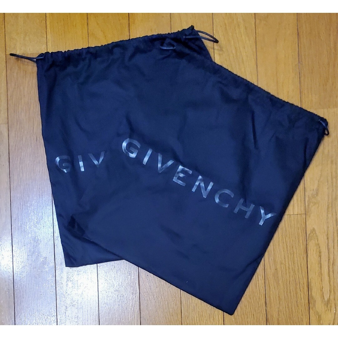 GIVENCHY(ジバンシィ)のジバンシー　新品　メンズ　ニットスニーカー(ブラック41) メンズの靴/シューズ(スニーカー)の商品写真