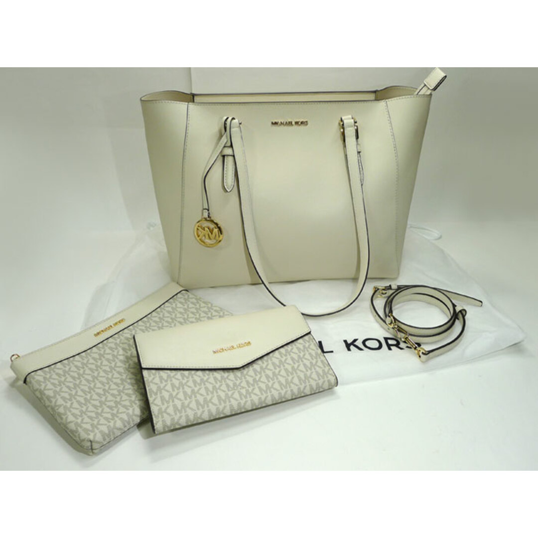 Michael Kors(マイケルコース)のMICHAEL KORS ラージトートバッグ 2WAY ショルダーバッグ レディースのバッグ(トートバッグ)の商品写真