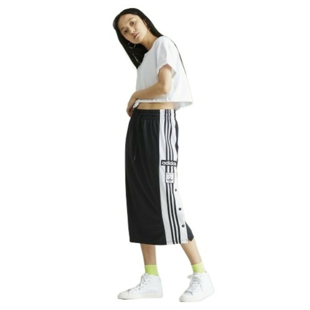 adidas(アディダス)の【新品未使用】adidas★アディブレイク ロングスカート★黒★2XL レディースのスカート(ロングスカート)の商品写真