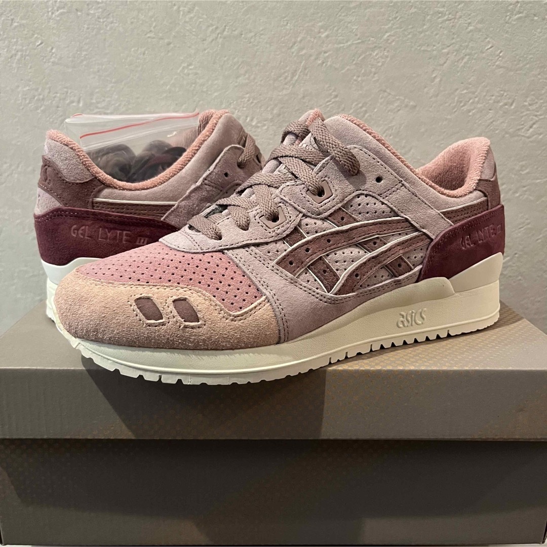 asics(アシックス)のASICS KITH GEL LYTE Ⅲ BY INVITATION ONLY メンズの靴/シューズ(スニーカー)の商品写真