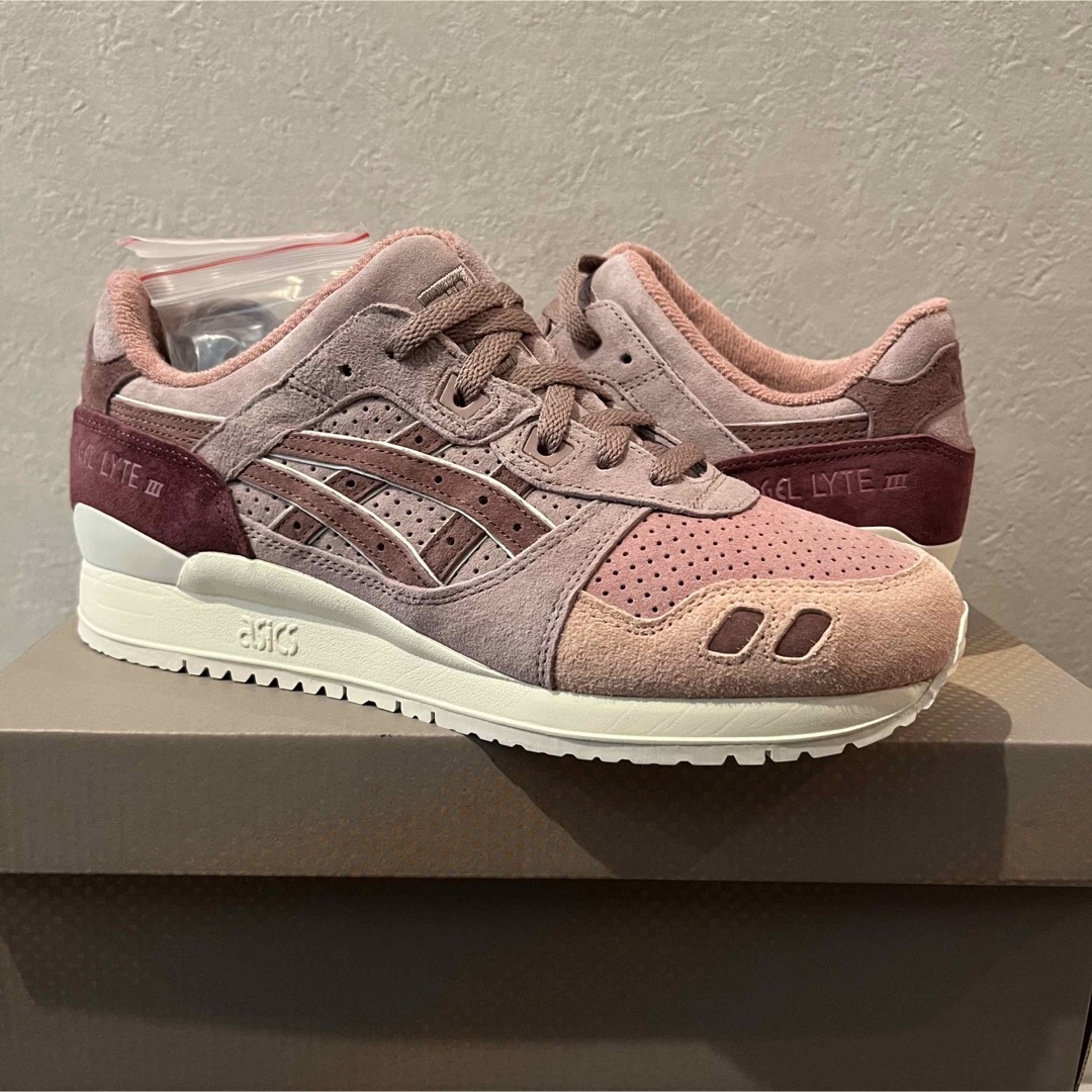 asics(アシックス)のASICS KITH GEL LYTE Ⅲ BY INVITATION ONLY メンズの靴/シューズ(スニーカー)の商品写真