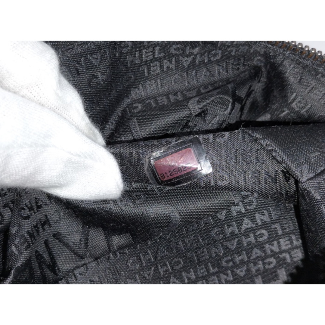CHANEL - CHANEL チョコバー ボストンバッグ レザー ブラック CHANEL - CHANEL チョコバー ボストンバッグ レザー ブラック