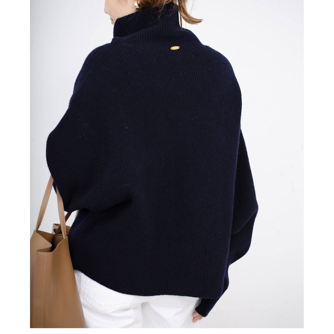 Deuxieme Classe BLANC アゼ タートルネックプルオーバー 紺 Deuxieme Classe BLANC アゼ タートルネックプルオーバー 紺