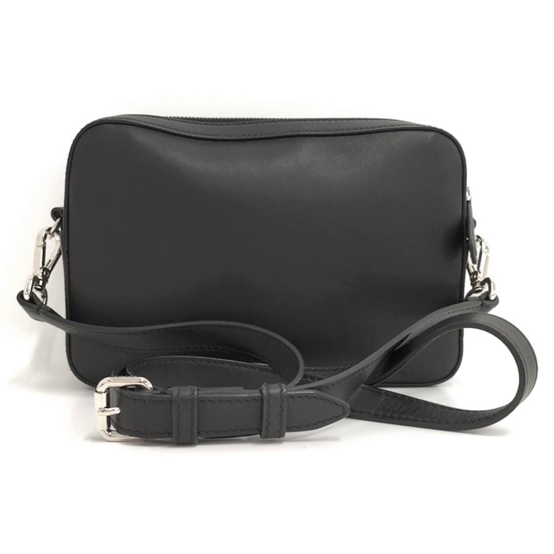 極美品】FENDI ミニバッグ カメラバッグ ショルダーバッグ 水色 極美品】FENDI ミニバッグ カメラバッグ ショルダーバッグ 水色