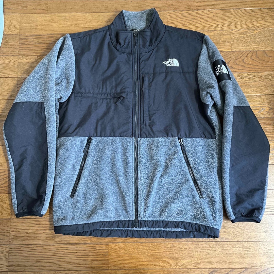 THE NORTH FACE(ザノースフェイス)の美品　ザノースフェイス　デナリジャケット　グレー　Mサイズ メンズのジャケット/アウター(マウンテンパーカー)の商品写真