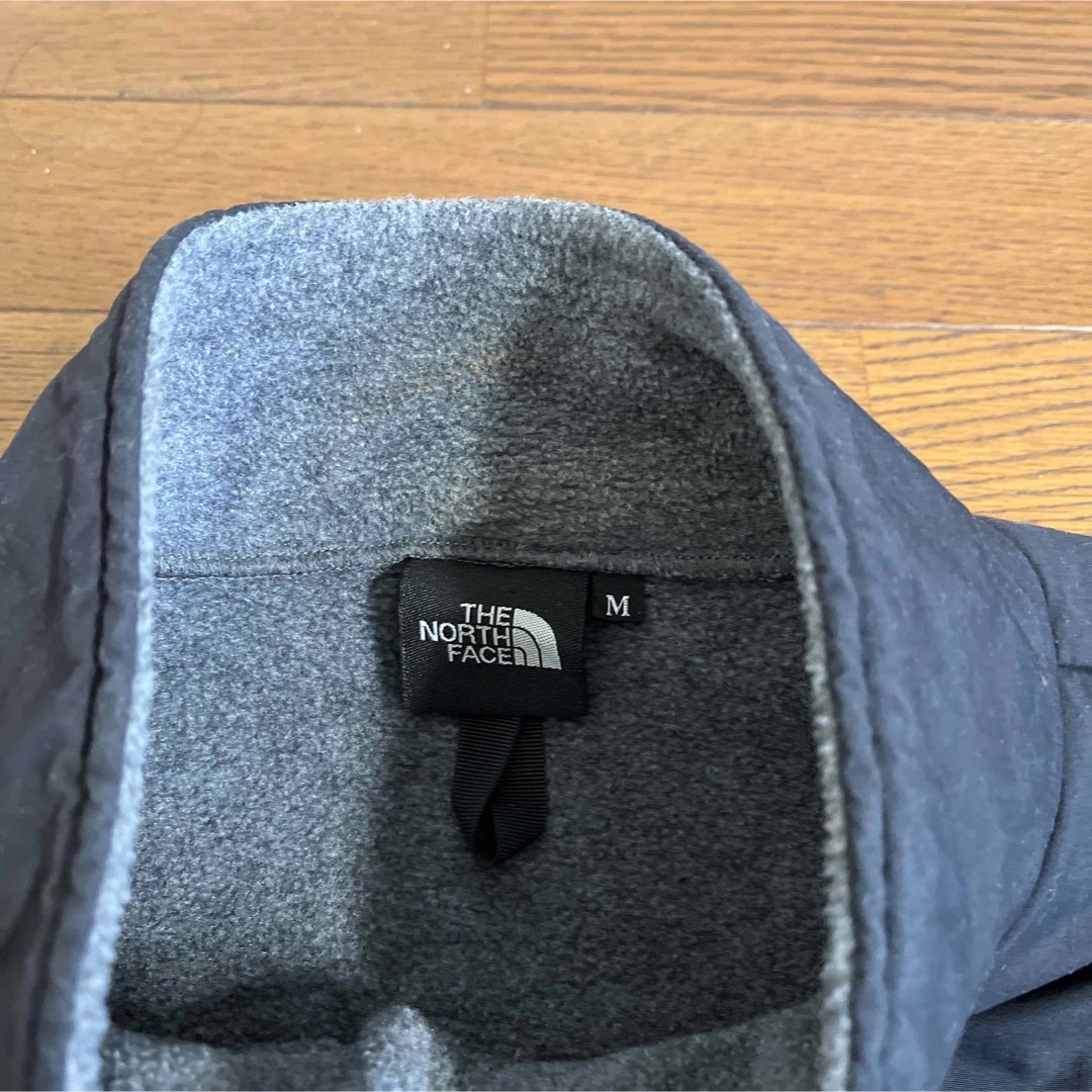 THE NORTH FACE(ザノースフェイス)の美品　ザノースフェイス　デナリジャケット　グレー　Mサイズ メンズのジャケット/アウター(マウンテンパーカー)の商品写真