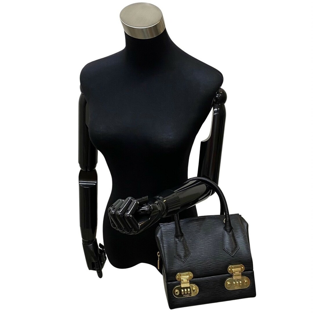 極 美品 FENDI フェンディ ロゴ 金具 エピレザー 本革 2way 極 美品 FENDI フェンディ ロゴ 金具 エピレザー 本革 2way