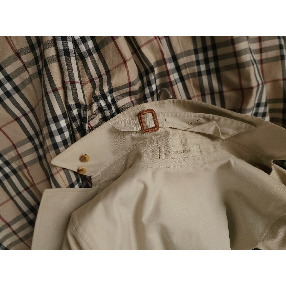 BURBERRY(バーバリー)のBURBERRY トレンチコート チェック バーバリー ロンドン おまけ付き レディースのジャケット/アウター(トレンチコート)の商品写真