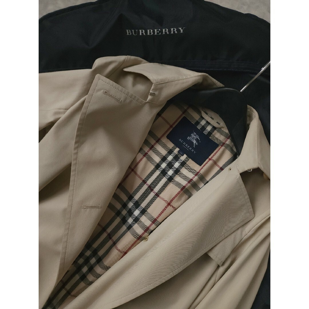 BURBERRY(バーバリー)のBURBERRY トレンチコート チェック バーバリー ロンドン おまけ付き レディースのジャケット/アウター(トレンチコート)の商品写真