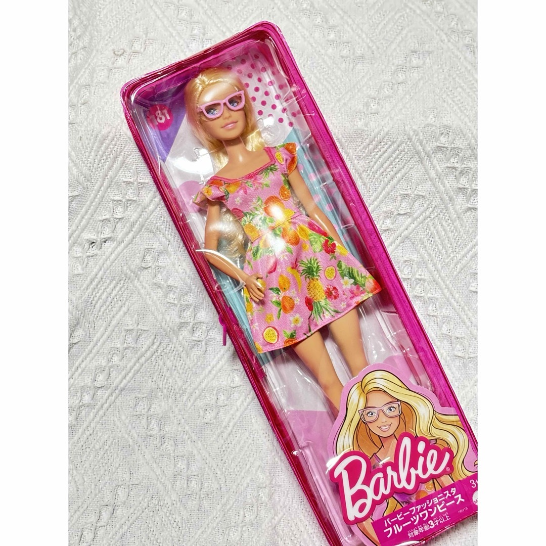 Barbie(バービー)の新品　Barbie doll バービー人形　ファッショニスタ フルーツワンピース キッズ/ベビー/マタニティのおもちゃ(ぬいぐるみ/人形)の商品写真