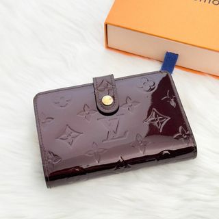 ルイヴィトン(LOUIS VUITTON)の【超極美品】ルイヴィトン ヴェルニ ポルトフォイユ ヴィエノワ アマラント(財布)