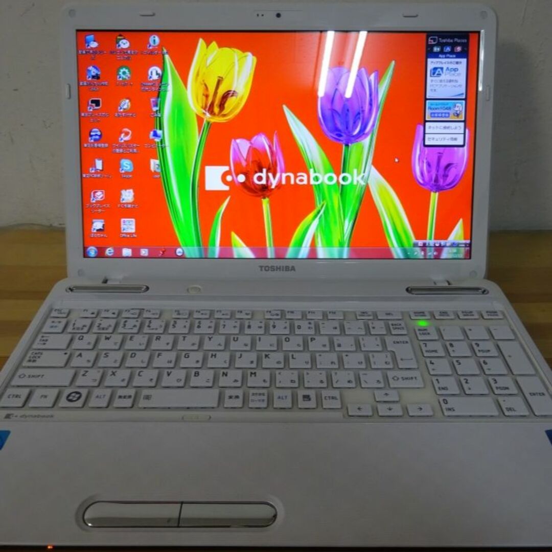 東芝 ノートパソコン dynabook EX/47EWHT/特価良品スマホ/家電/カメラ