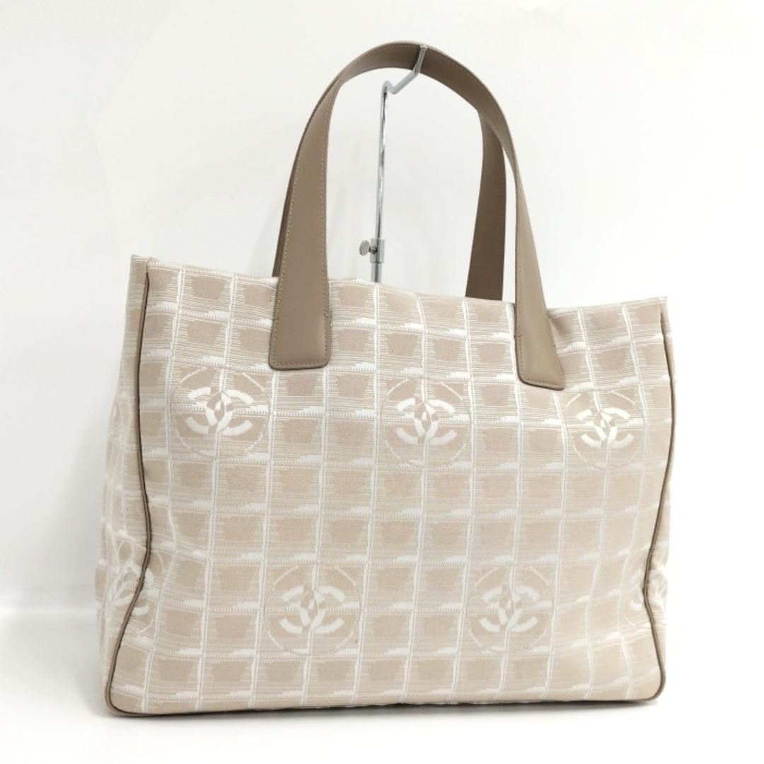 CHANEL - CHANEL ニュートラベルライン MM トートバッグ CHANEL - CHANEL ニュートラベルライン MM トートバッグ