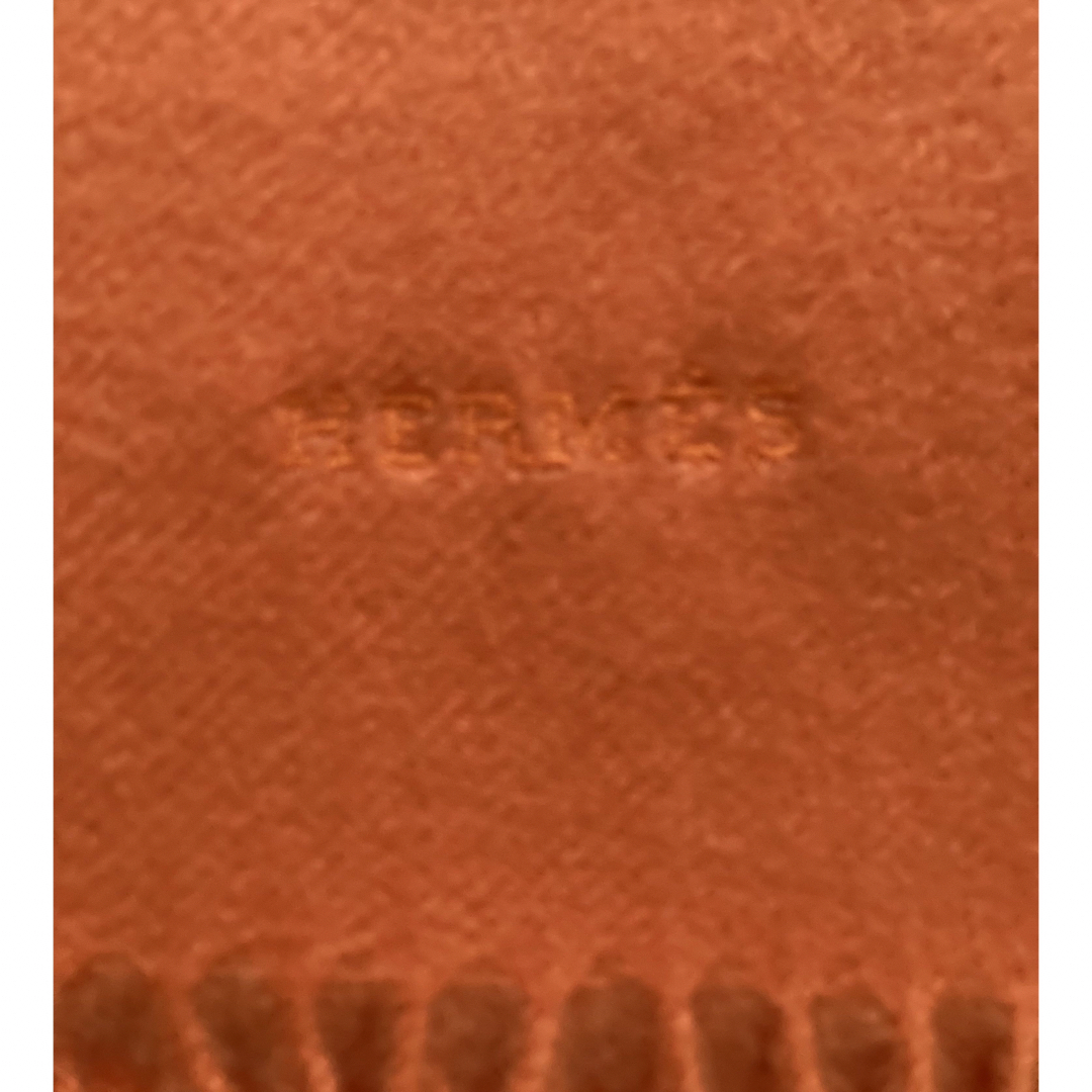 Hermes(エルメス)のエルメス◆カシミア100% マフラー◆オレンジカラー　未使用品 レディースのファッション小物(マフラー/ショール)の商品写真