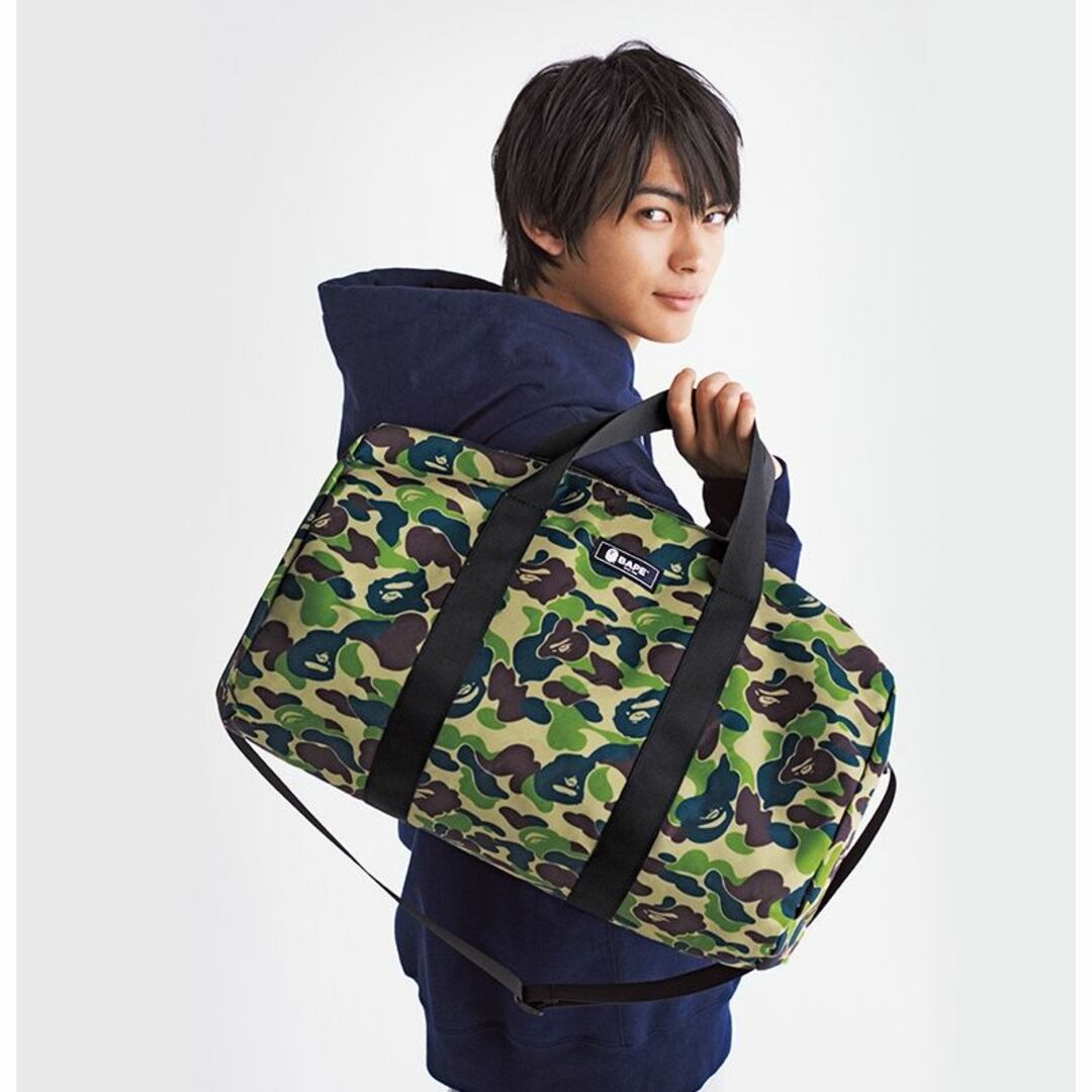 A BATHING APE(アベイシングエイプ)のA BATHING APE アベイシングエイプボストンバッグ メンズのバッグ(ボストンバッグ)の商品写真