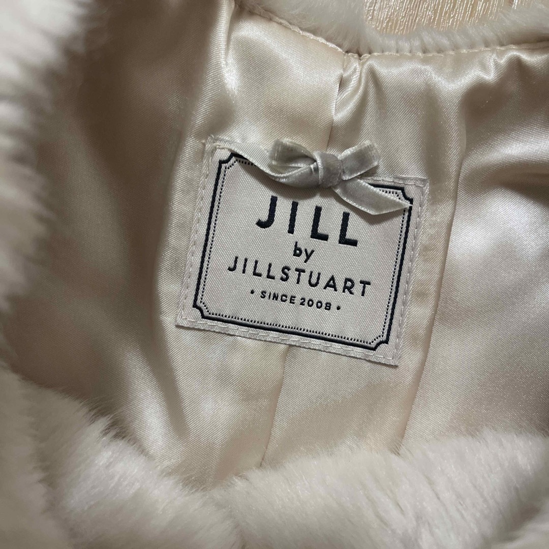 JILL by JILLSTUART(ジルバイジルスチュアート)のJILLby JILLSTUART ファーショートコート♡ レディースのジャケット/アウター(毛皮/ファーコート)の商品写真