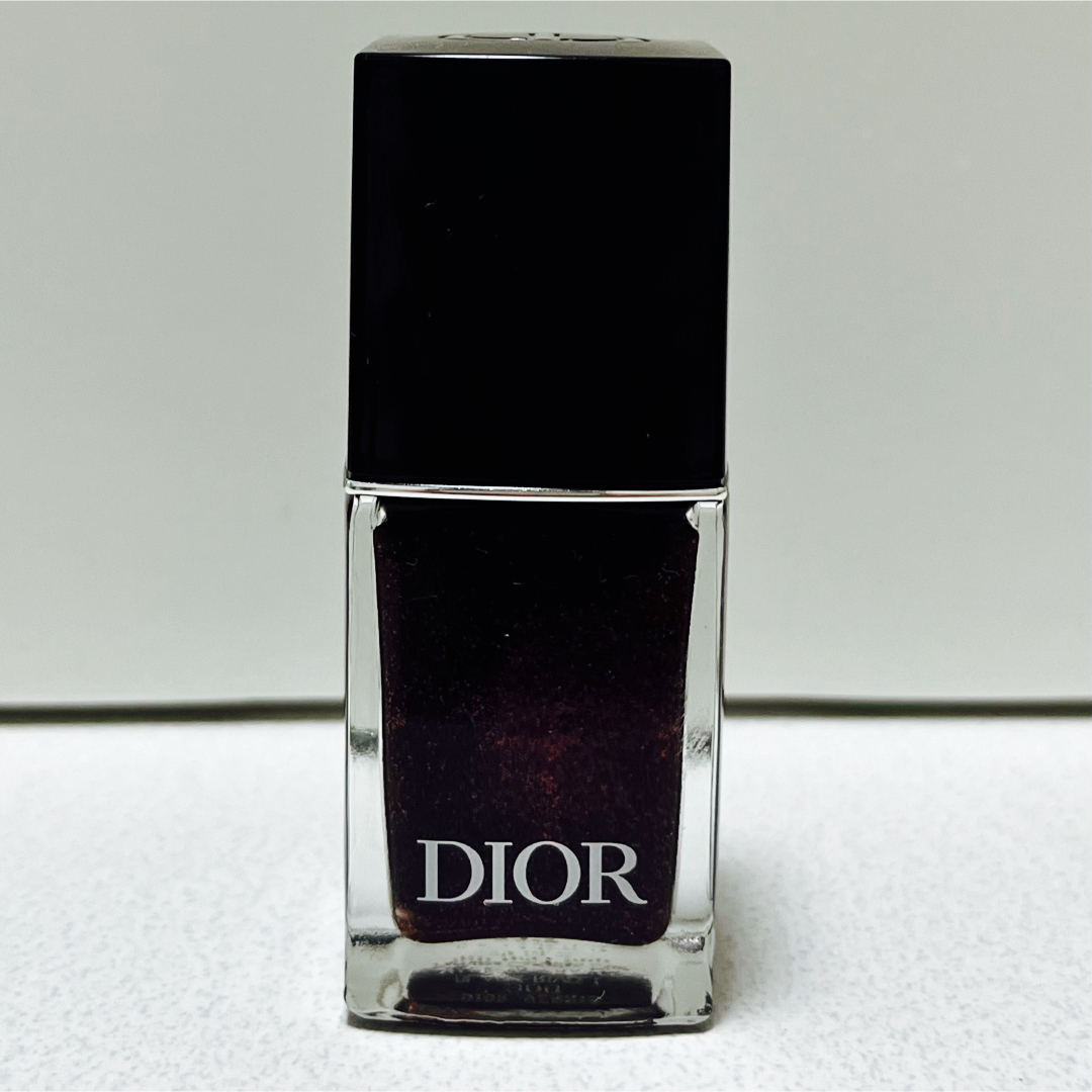 Dior(ディオール)の【ちい様専用】Dior ヴェルニ 900 ブラック リヴォリ コスメ/美容のネイル(マニキュア)の商品写真