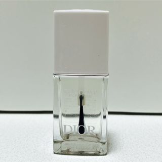 ディオール(Dior)の《中古品》Dior トップ コート(ネイルトップコート/ベースコート)