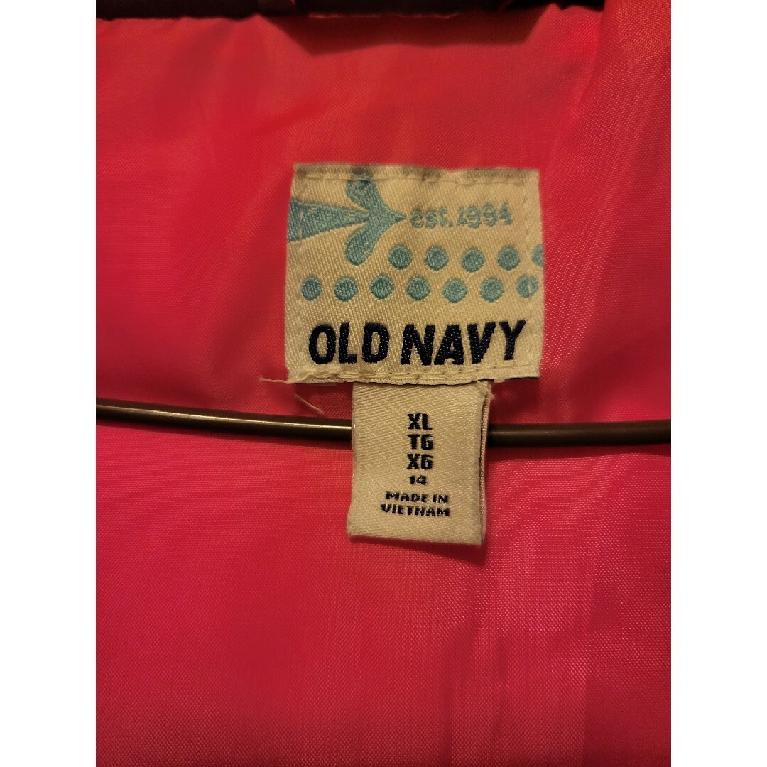 Old Navy(オールドネイビー)のOLD NAVY☆中綿ベスト☆150☆女の子 キッズ/ベビー/マタニティのキッズ服女の子用(90cm~)(ジャケット/上着)の商品写真