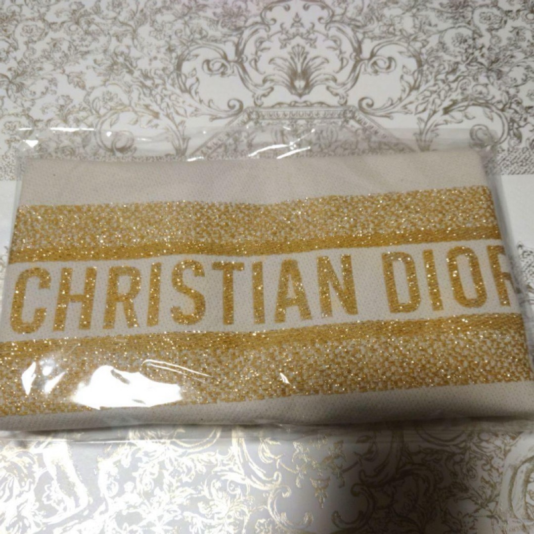 Christian Dior(クリスチャンディオール)のホリデー限定　トートバッグ　ディオール　ノベルティ　 レディースのバッグ(トートバッグ)の商品写真