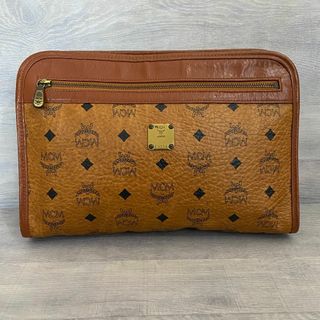 エムシーエム(MCM)の当日発送 MCM 総柄レザー クラッチバッグ(クラッチバッグ)