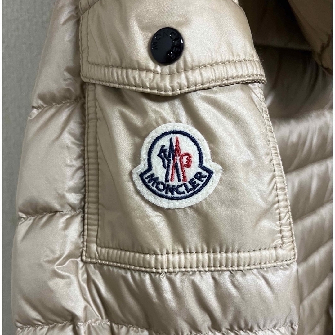 MONCLER(モンクレール)のモンクレール　ダウン　 レディースのジャケット/アウター(ダウンジャケット)の商品写真