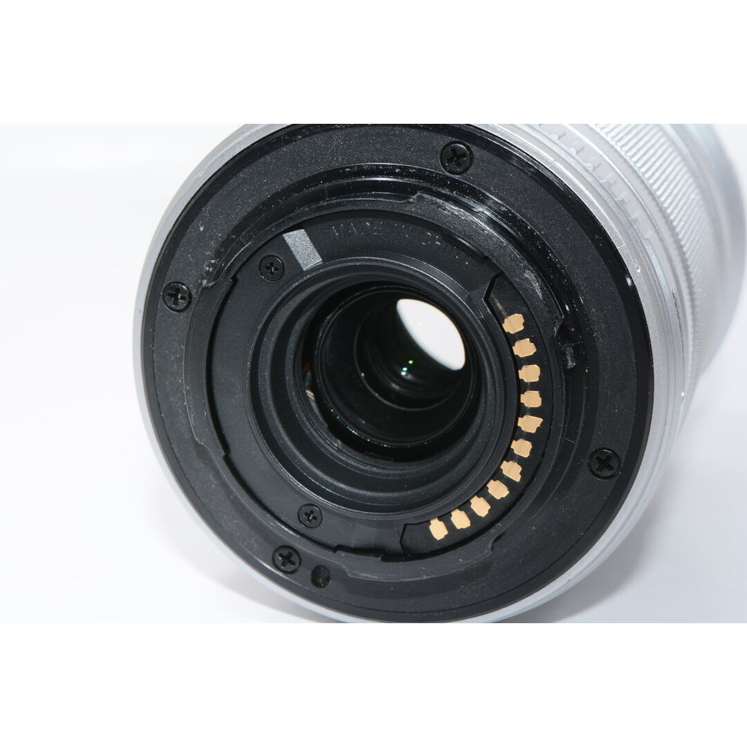 【オススメ】OLYMPUS 望遠ズームレンズ M.ZUIKO DIGITAL ED 40-150mm F4.0-5.6 R シルバー スマホ/家電/カメラのカメラ(レンズ(ズーム))の商品写真