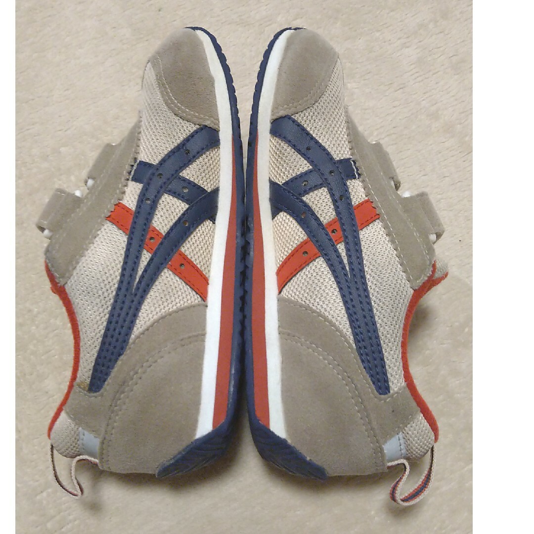 asics(アシックス)のアシックス asics スニーカー アイダホ ミニ 3 17.5cm キッズ/ベビー/マタニティのキッズ靴/シューズ(15cm~)(スニーカー)の商品写真