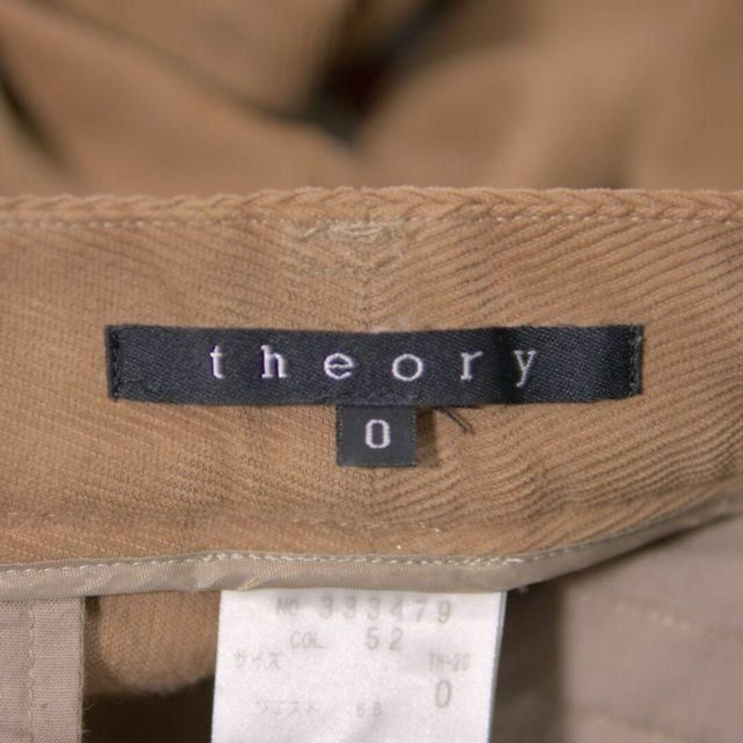 theory(セオリー)の美品 セオリー theory スラックス クロップド パンツ 七分丈 ベージュ レディースのパンツ(クロップドパンツ)の商品写真