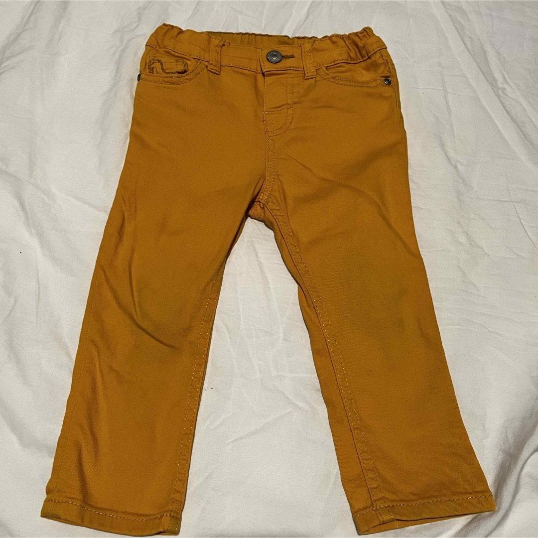 H&M(エイチアンドエム)のbaiya 80 ズボン　パンツ　デニム　ベージュ　無印良品　恐竜　H&M 黄色 キッズ/ベビー/マタニティのベビー服(~85cm)(パンツ)の商品写真