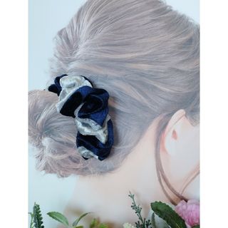 【ハンドメイド】ベロア✼ツイストシュシュ(ヘアアクセサリー)