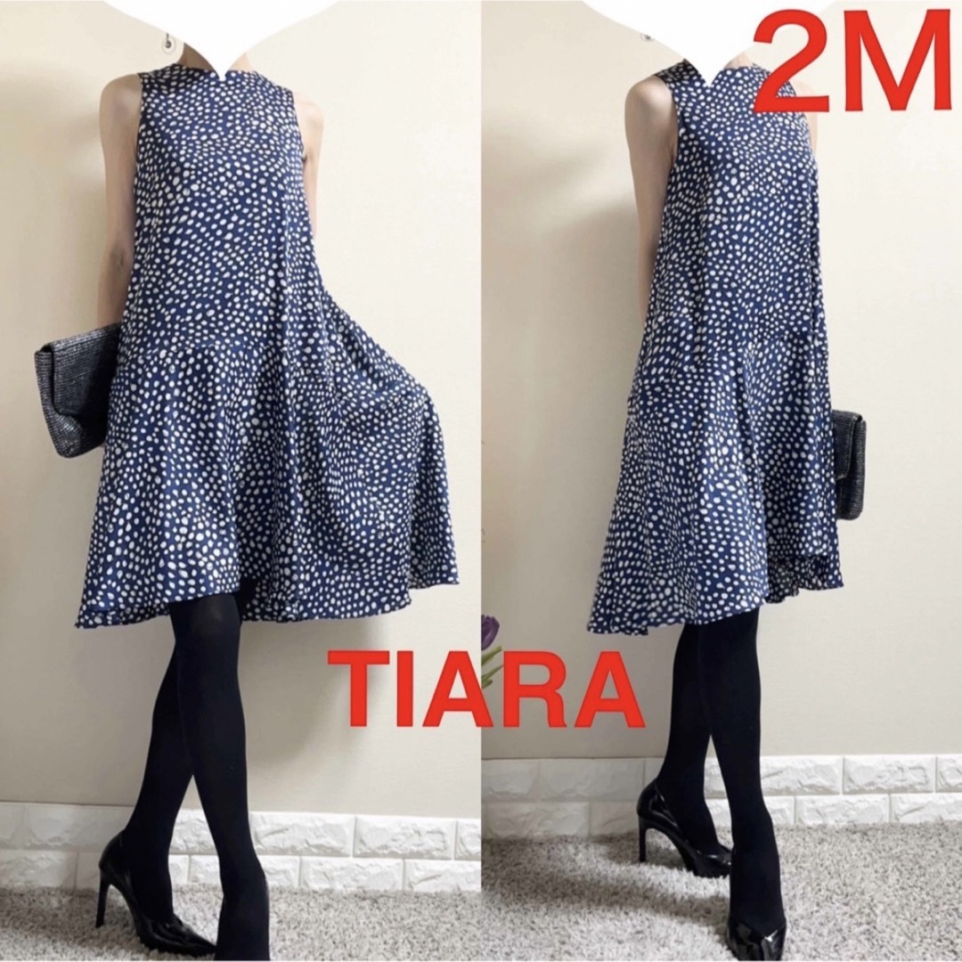 tiara(ティアラ)の美品！TIARA バックアシンメトリー　Aライン　ワンピース  2 M ネイビー レディースのワンピース(ひざ丈ワンピース)の商品写真