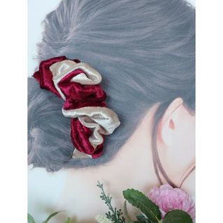 【ハンドメイド】ベロア✼ツイストシュシュ(ヘアアクセサリー)