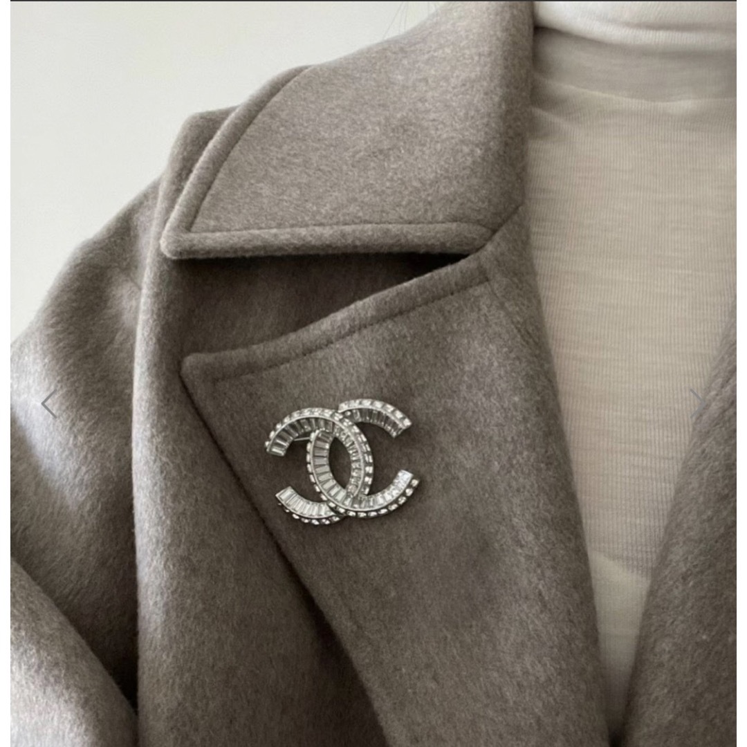 CHANEL(シャネル)のCHANEL ブローチ レディースのアクセサリー(ブローチ/コサージュ)の商品写真