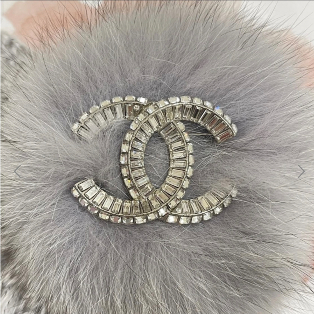 CHANEL(シャネル)のCHANEL ブローチ レディースのアクセサリー(ブローチ/コサージュ)の商品写真