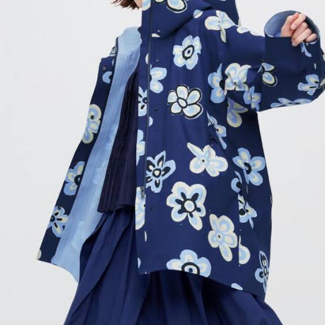 UNIQLO(ユニクロ)のユニクロ × マルニ  ブロックテックハーフコート 花柄 プリント レディースのジャケット/アウター(その他)の商品写真